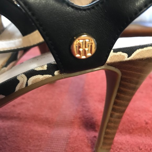 Tommy Hilfiger - Heeled Sandals SIZE 7.5 - Black - Picture 6 of 8